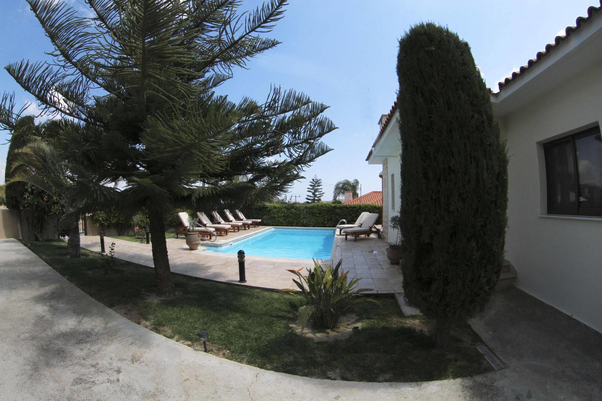 Eve Veriko Villa Pissouri